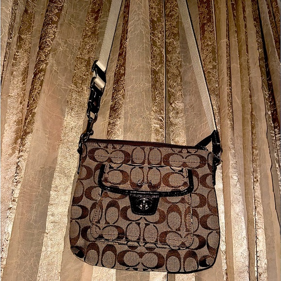 Vintage Coach Crossbody Bag - Picture 2 of 4